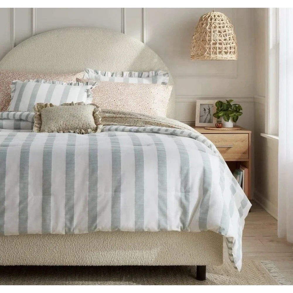 RARE 8pc King Cabana Striped Floral Comforter and Sheet Set - Threshold NEW
